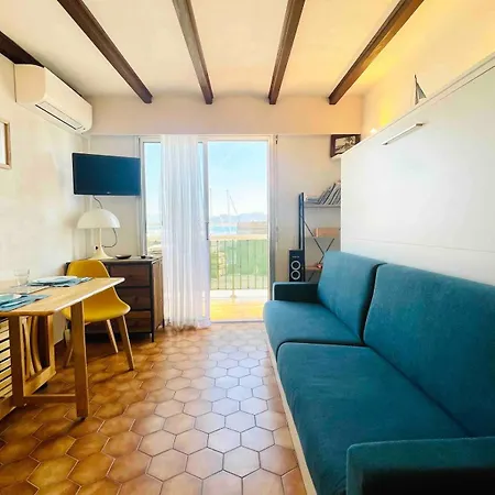 Sea View, Exceptional Terrace, Direct Access
