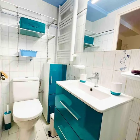 Sea View, Exceptional Terrace, Direct Access Фрежюс